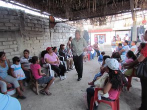 ECHEAGARAY RECONOCE QUE MAESTROS EDUCAN PARA ENFRENTAR LA VIDA<br />Oscar Gonz&aacute;lez Bonilla