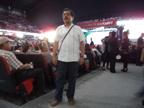 Asist&iacute;, aunque no me invitaron al segundo informe de Roberto