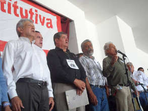 Tras dos intentos fallidos Morena logra su registro oficial