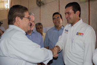 A quien  le urge, urge