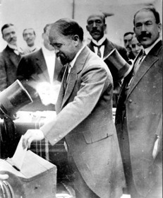 Una revoluci&oacute;n cuestionable 