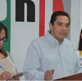 Cacer&iacute;a de brujas en el PRI