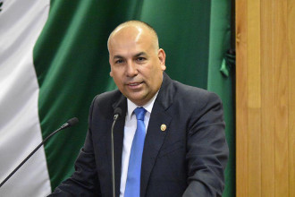 Prudente ser&iacute;a ajuste a salarios de diputados en Nayarit