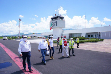 Como lo prometi&oacute; AMLO: se ampliar&aacute; aeropuerto de Tepic