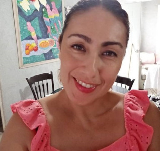 La violencia contra mujeres no se resuelve a salivazos