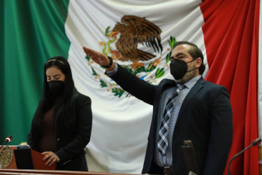 La presidencia del Patronato UAN le dar&aacute; honor, menos dinero, durante cuatro a&ntilde;os