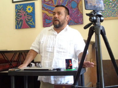 El teatro es primero en tiempo